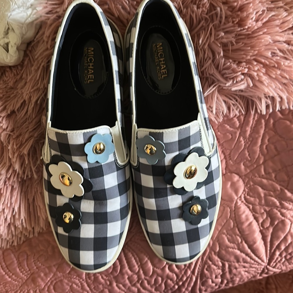 Michael Kors navy blue and white checkered sneakers with navy white gold flowers